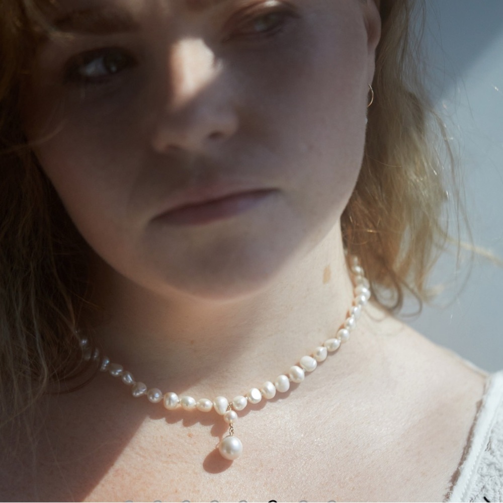 Catbird - Princess Buttercup Pearl Choker by Designer Stacey Nishimoto - Picture 11 of 14